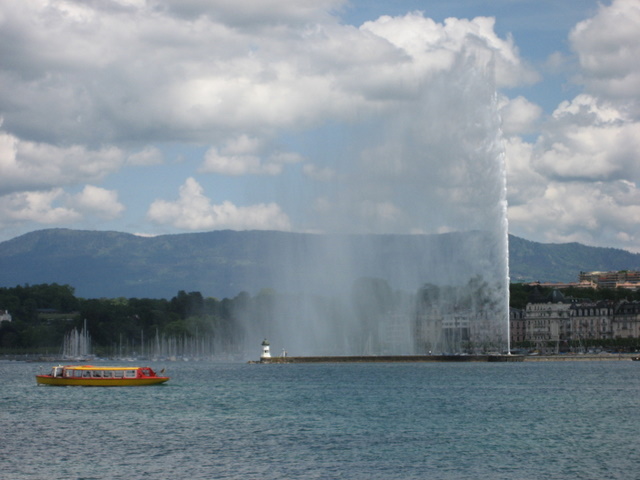 Genf by Iris